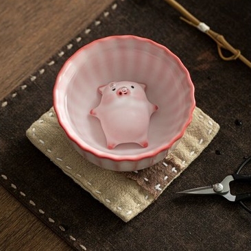 뽀글뽀글 돼지찻잔